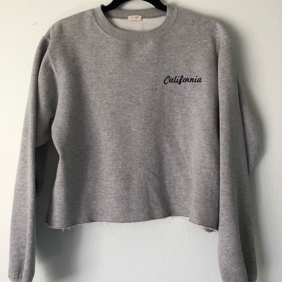 Brandy Melville Sweaters - Brandy Melville sweater